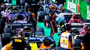 Formula 1: Drive to Survive Zhasnúť štartové svetla