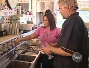 Diners, Drive-Ins and Dives Epizóda 9