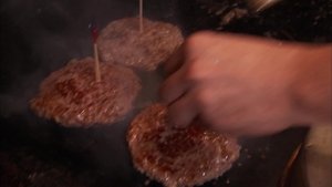 Diners, Drive-Ins and Dives Epizóda 7