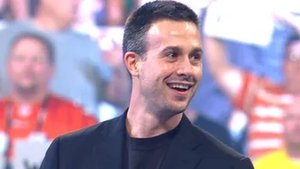 Raw Epizóda 33