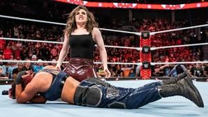 Raw Epizóda 43