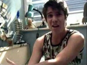 Skins Epizóda 30