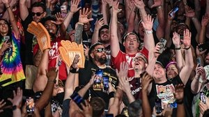 Raw Epizóda 16